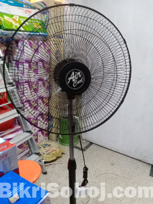stand fan